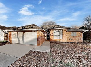 1012 Brittany Dr, Denton, TX 76209