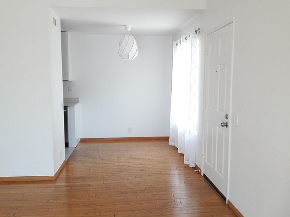 3rd image of 4050 Porte La Paz Unit 43