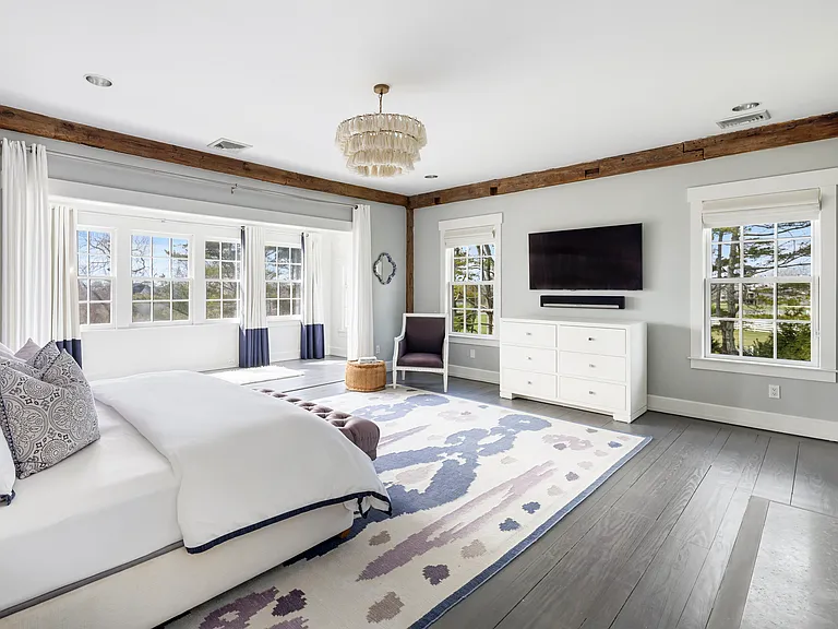 32 Sayres Path — Photo 16