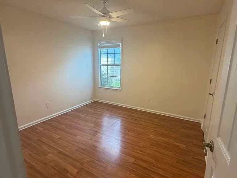 1523 Blue Heron Ct — Photo 12