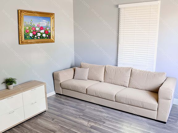 2nd image of 1492 James St