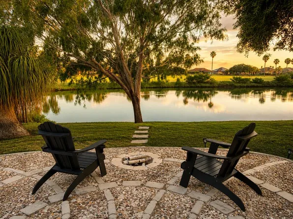 32 Lakewood Dr #11, Pt Isabel, TX 78578