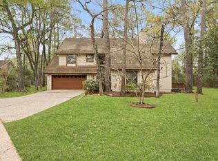 2 Alladdin Ln, Spring, TX 77380