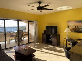 6205 Smith Bay Est
