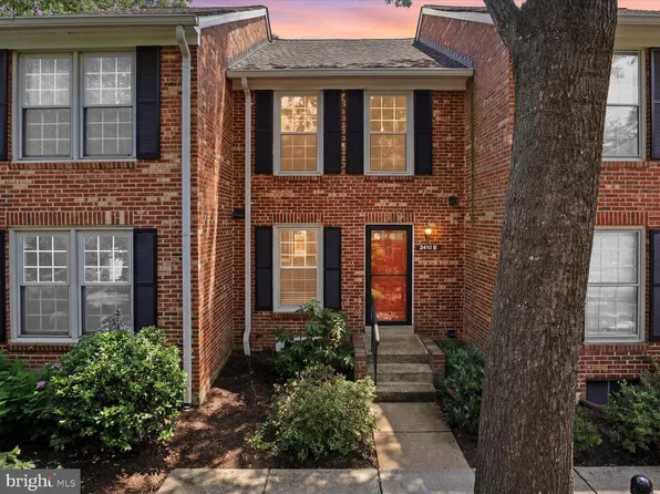 2410 S Walter Reed Dr #2, Arlington, VA 22206