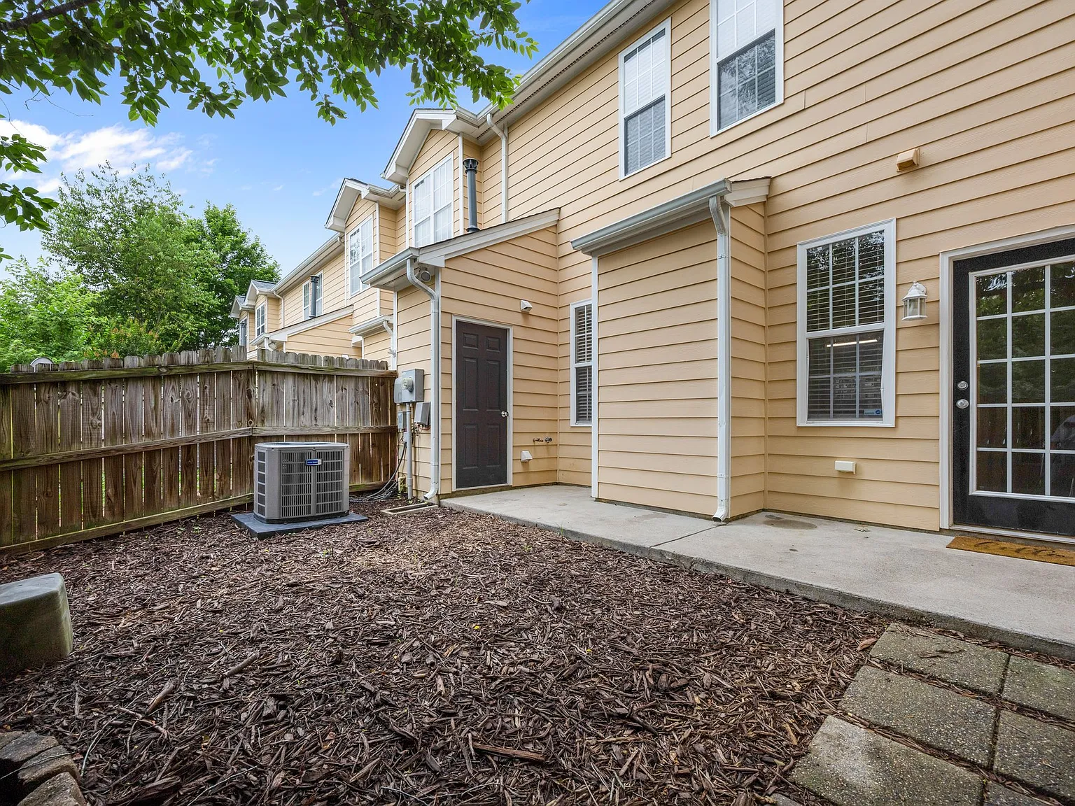 4437 Moss Garden Path — Photo 4