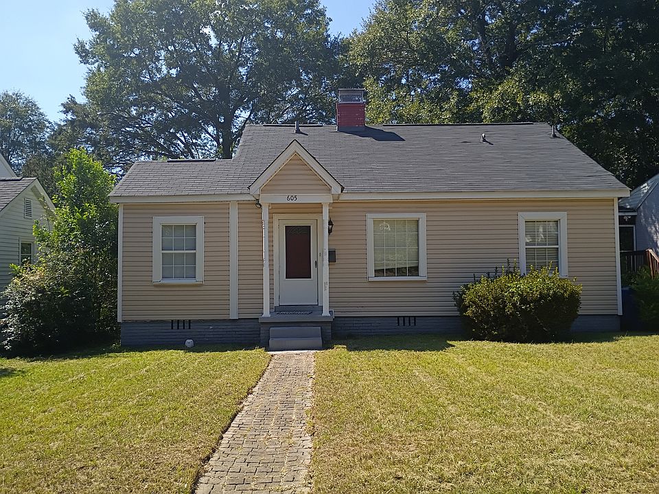 1st image of 605 Waccamaw Ave