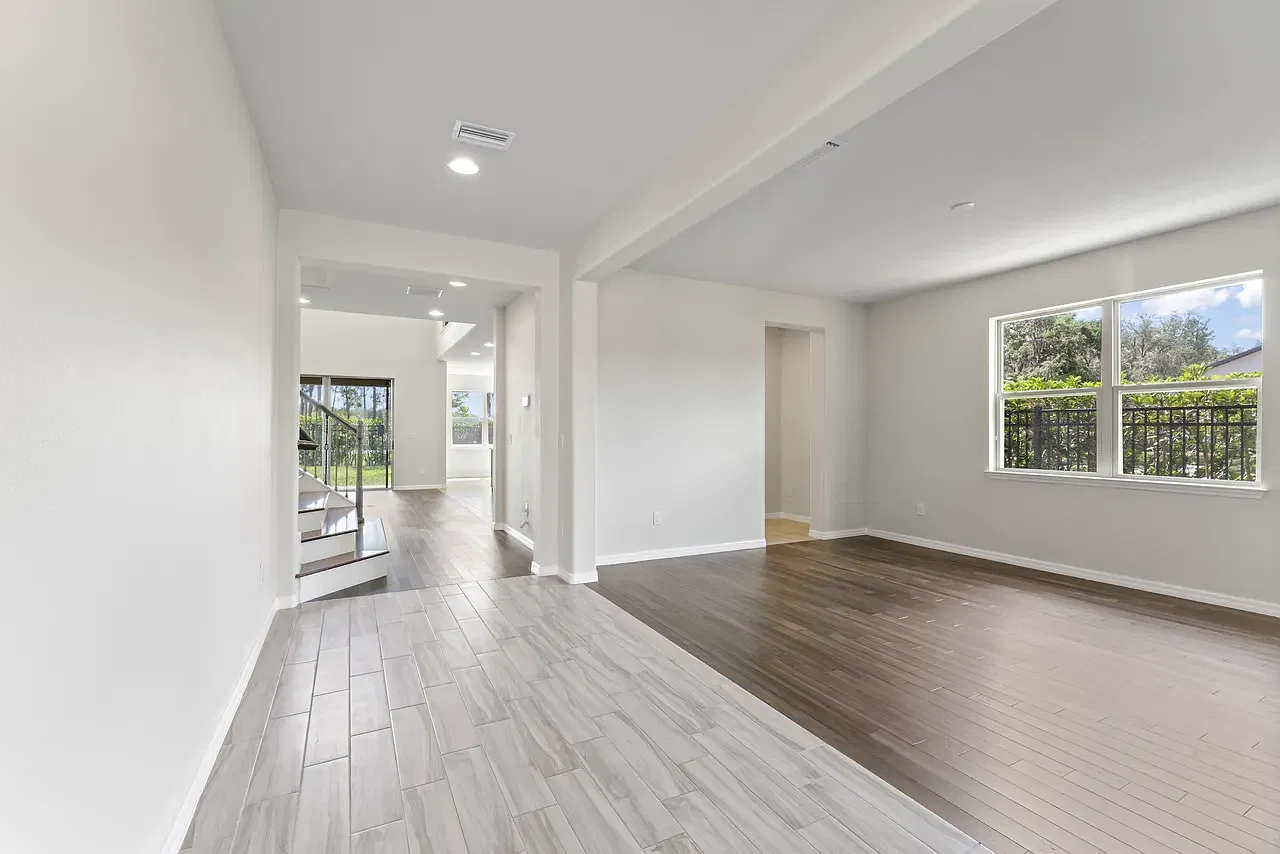 4 bed, 4244 sqft, $4,000 — Photo 4