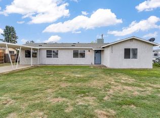 8623 E Dinuba Ave, Selma, CA 93662