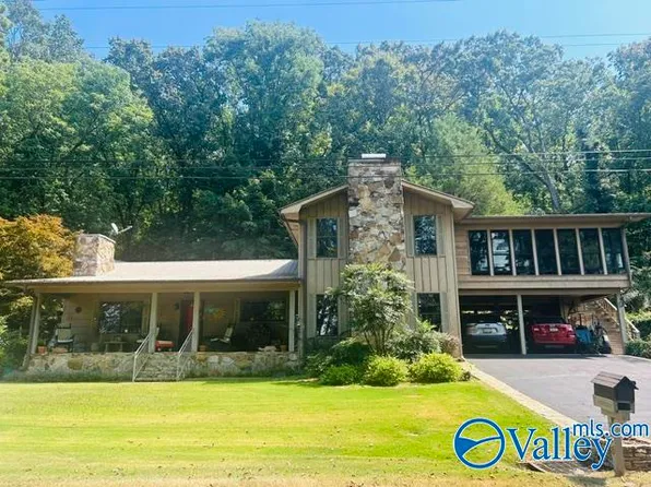 320 County Road 24, Scottsboro, AL 35769