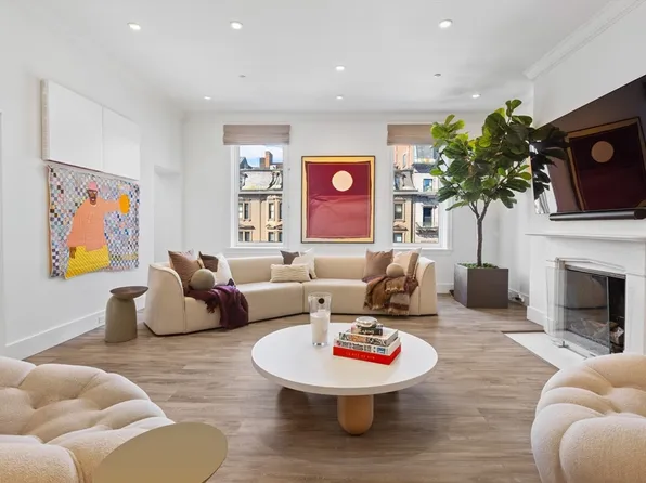 303 Berkeley St Unit 5, Boston, MA 02116