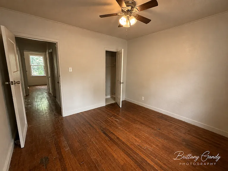 3826 Huston St — Photo 14