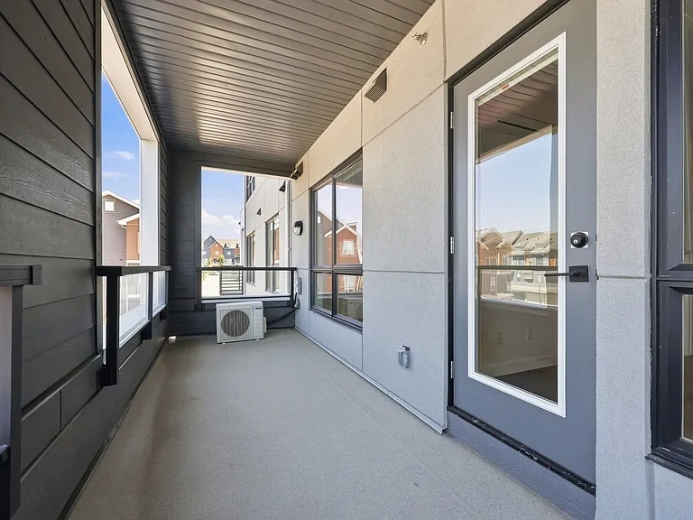350 Livingston Cmn NE #3303 — Photo 15