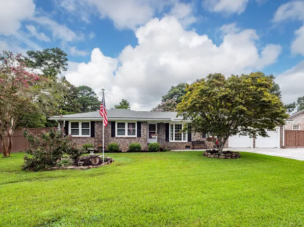 218 Ellen St, Goose Creek, SC 29445