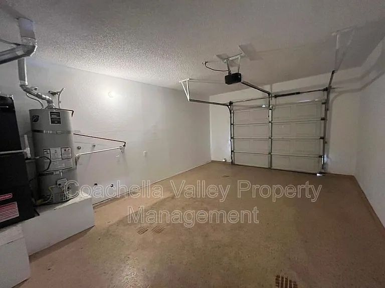32205 Cielo Vista Rd #B — Photo 31