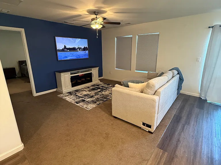 733 Veronica Ct — Photo 6