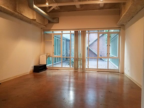 3rd image of 409 W Olympic Blvd APT 207