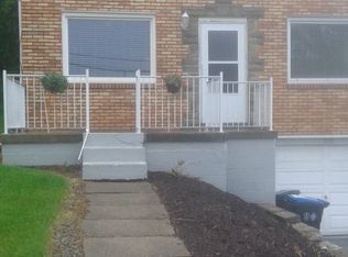 8131 Lindisfarne Dr, Pittsburgh, PA 15237