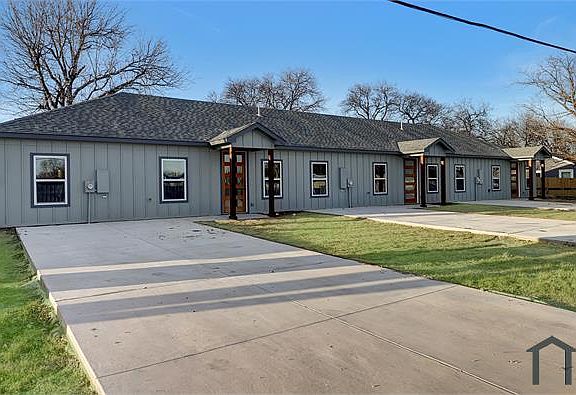 3rd image of 111 Foster Ln #B