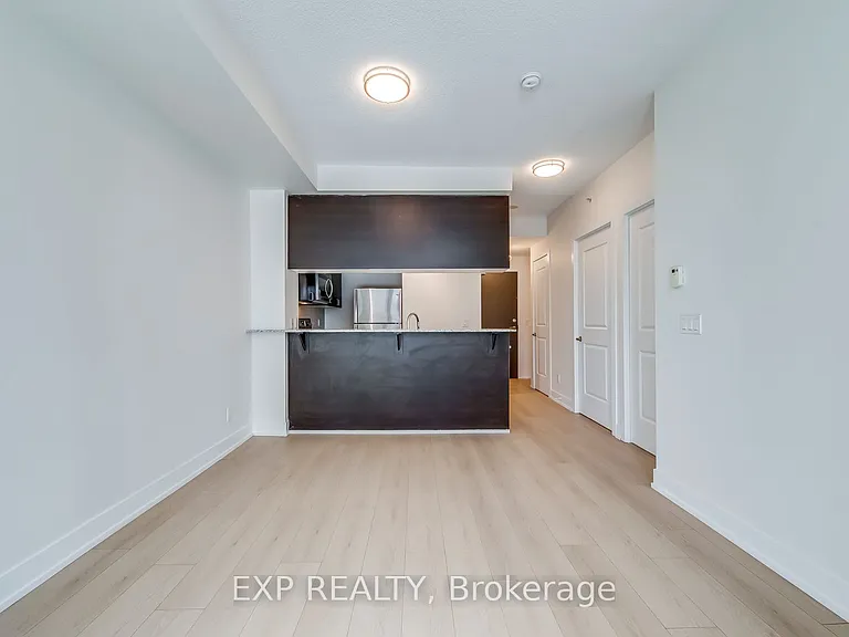 68 Merton St #610 — Photo 18