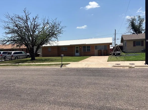 2511 Carleton Dr, Big Spring, TX 79720