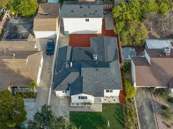 7036 Willis Ave, Van Nuys, CA 91405