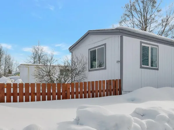 9499 Brayton Dr Trailer 226, Anchorage, AK 99507