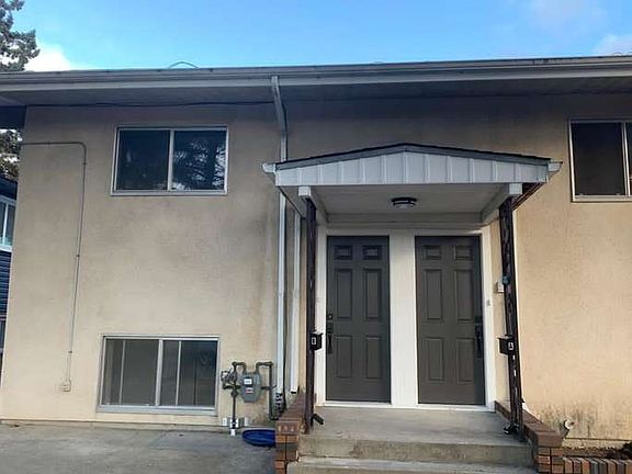 4th image of 7518 105th Ave NW