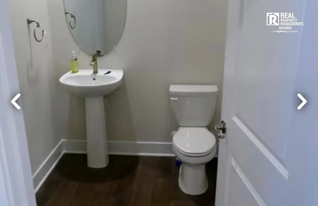 3 bed, 2.5 bath, $3,950 — Photo 3