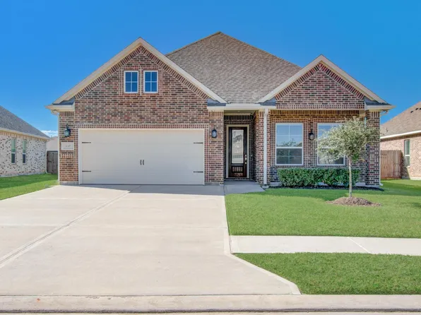 610 Rain Cloud Dr, Baytown, TX 77523