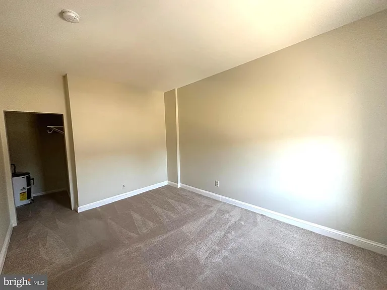 64 W Antietam St #3 — Photo 14