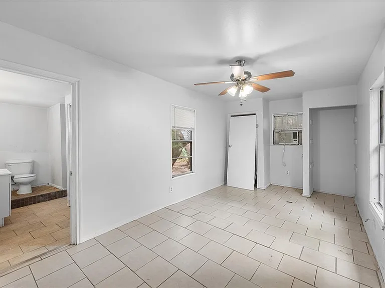 1409 Clifford Ave — Photo 18