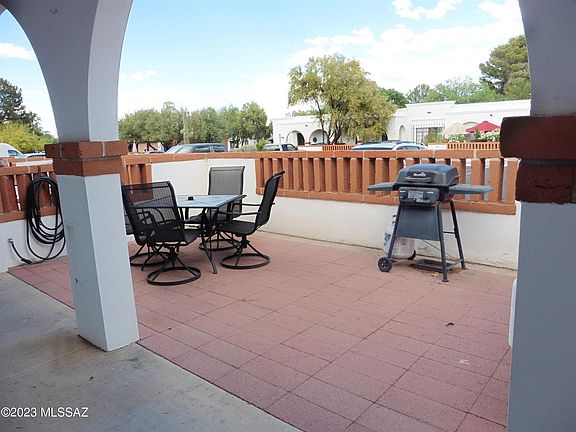2nd image of 262 S Paseo Quinta APT A