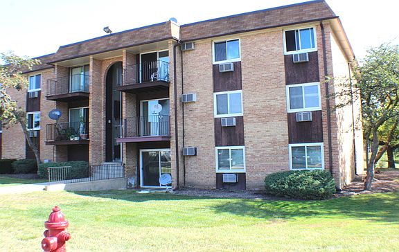 2nd image of 1075 Higgins Quarters Dr APT 207