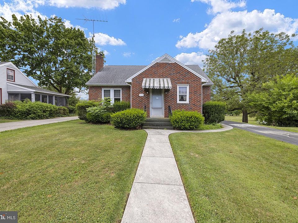 1st image of 203 Park Heights Blvd