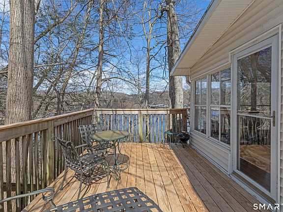 2nd image of 14 Laurel Trail