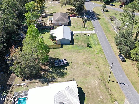 3rd image of 117 PARK Drive