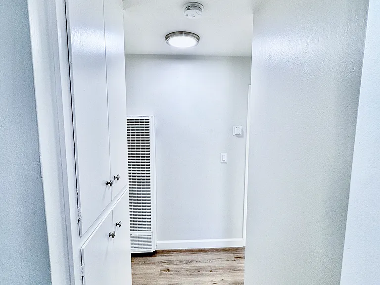 Escape Apartments — Photo 30