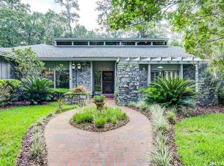 2715 NW 22nd Dr, Gainesville, FL 32605