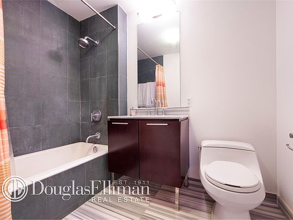 5th image of 240 51st Ave #2F