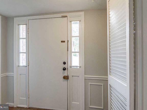 5th image of 1019A Brixton Ct
