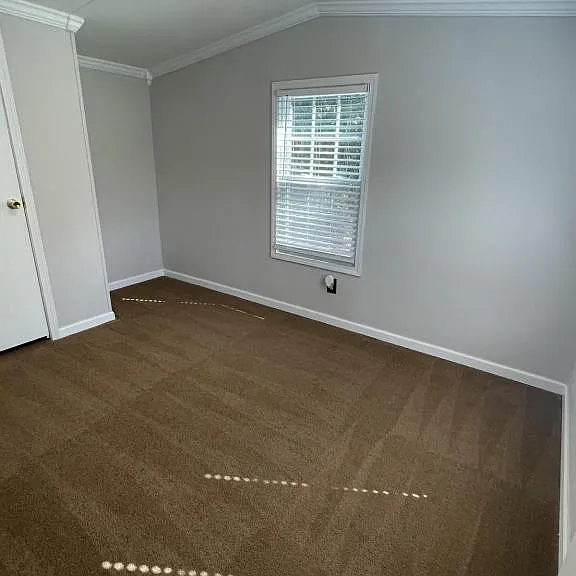 931 Ravenwood Dr — Photo 14