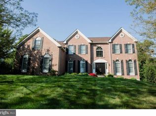 7 Great Oak Dr, Glen Mills, PA 19342
