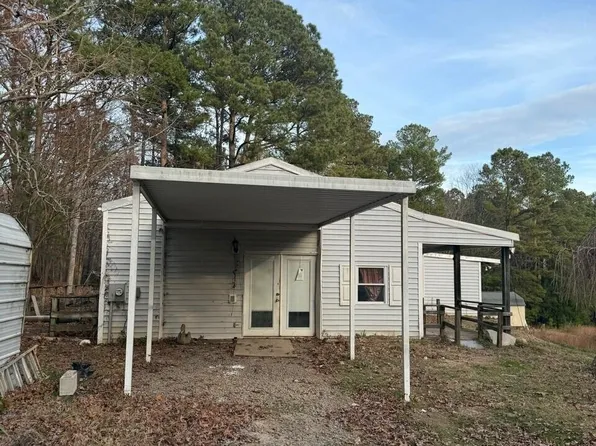 241 Torchwood Road, Carthage, NC 28327