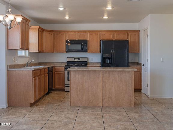 2nd image of 10736 Canyon Sage Dr