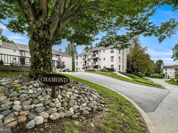 6 Chamond, Devon, PA 19333