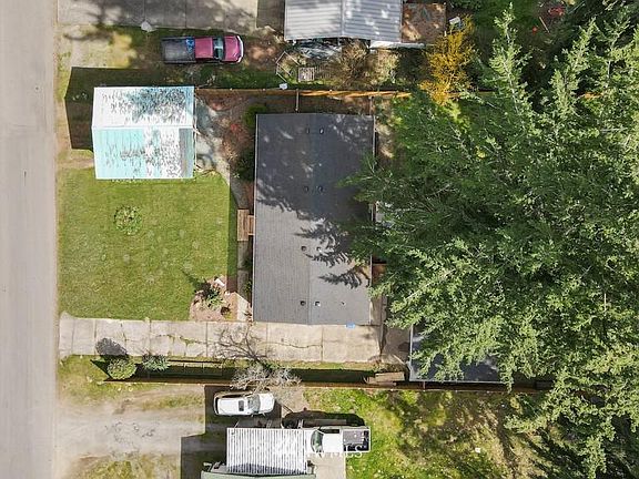 4th image of 23708 119th Street Ct E