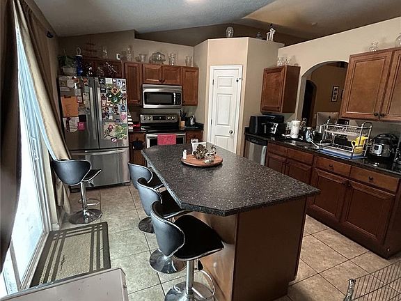 5th image of 2830 Gramercy Dr