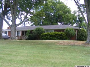 867 County Road 330, Ider, AL 35981