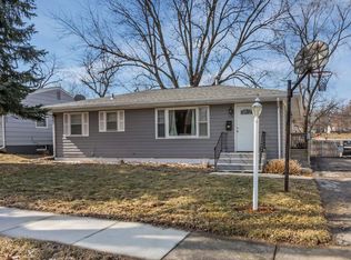 136 Janice Dr NW, Cedar Rapids, IA 52405